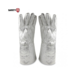 The ALUMINIZED FIRE GLOVES SAFETY 53 are specifically designed to provide protection against extreme heat, making them essential for professionals working in high-temperature environments. Constructed with heat-resistant aluminized material, these gloves reflect radiant heat, ensuring hands stay protected during exposure to intense temperatures. The durable design and comfortable fit make them ideal for welders, foundry workers, and firefighters. Perfect for high-risk tasks in Pakistan, these gloves offer a combination of heat resistance and comfort, making them a valuable addition to any professional’s safety gear. Highlights: Material: Heat-resistant aluminized material for extreme temperature protection Reinforced stitching for added durability Reflective outer layer to shield against radiant heat Uses: Ideal for welding, foundry work, and firefighting Suitable for high-temperature environments Effective in protecting against extreme heat exposure Features: Heat-reflective material for maximum heat protection Durable construction for extended use Comfortable fit for long shifts in high-risk settings Benefits: Provides essential safety in high-temperature environments Protects hands from burns and heat exposure Critical for professionals needing reliable fire-resistant gloves