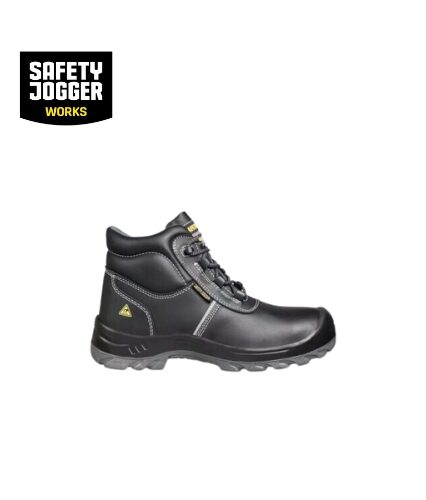 The Safety Shoes EOS S3 provides lightweight, high-performance protection for professionals in industrial and construction environments. Equipped with a steel toe cap, puncture-resistant midsole, and water-resistant upper, these shoes meet S3 safety standards, ensuring essential protection against impacts and moisture. The anti-slip outsole enhances stability on various surfaces, making these shoes suitable for both indoor and outdoor work. Designed for comfort and durability, the EOS S3 is ideal for professionals in Pakistan who seek reliable, lightweight safety gear that doesn’t compromise on protection. These shoes are perfect for long shifts, offering breathable comfort alongside essential safety features. Highlights: Material: Water-resistant upper for durability Steel toe cap and puncture-resistant midsole Breathable lining for comfort Uses: Ideal for construction, manufacturing, and industrial work Suitable for indoor and outdoor settings Effective for extended shifts in demanding conditions Features: Lightweight design with anti-slip outsole Complies with S3 safety standards Durable for rigorous work environments Benefits: Provides essential protection for high-risk tasks Comfortable for long hours in active settings Essential for professionals needing lightweight, durable safety gear